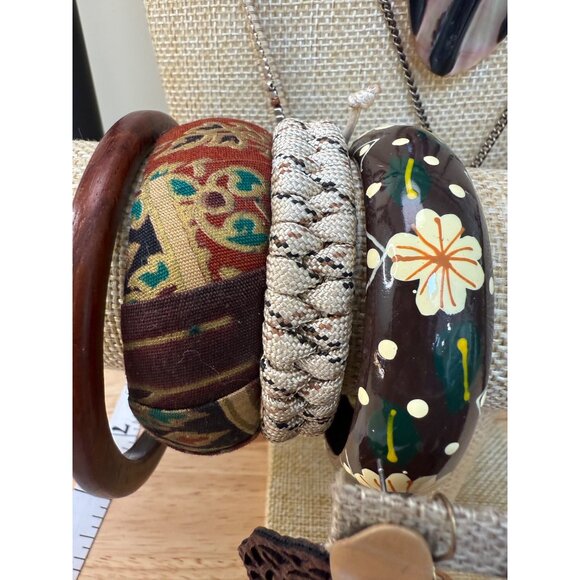 Bohemian Jewelry Lot With Necklaces Earrings & Bangles Neutral Tones Mixed Mater - Picture 4 of 13